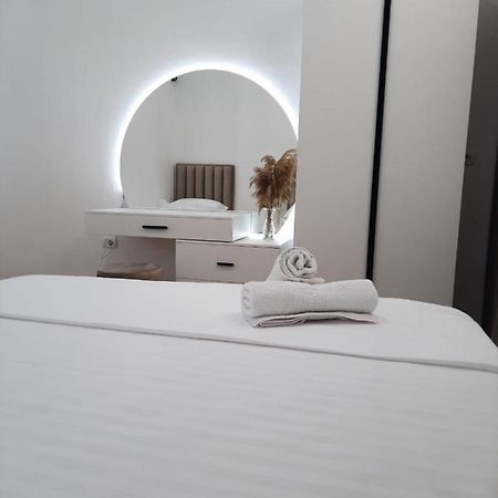 Vila Pushimi Regis Velipojë Екстериор снимка