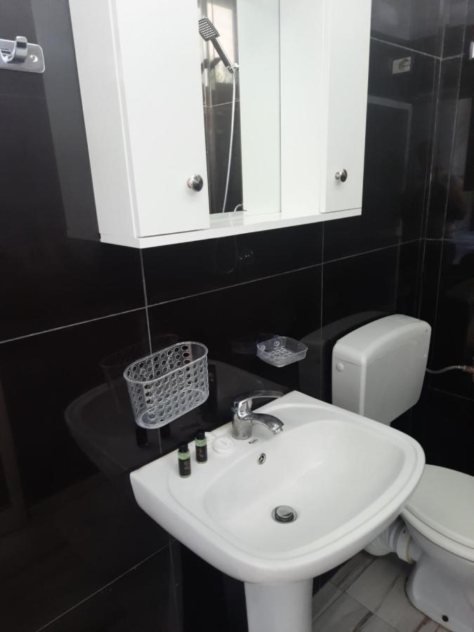 Vila Pushimi Regis Velipojë Екстериор снимка